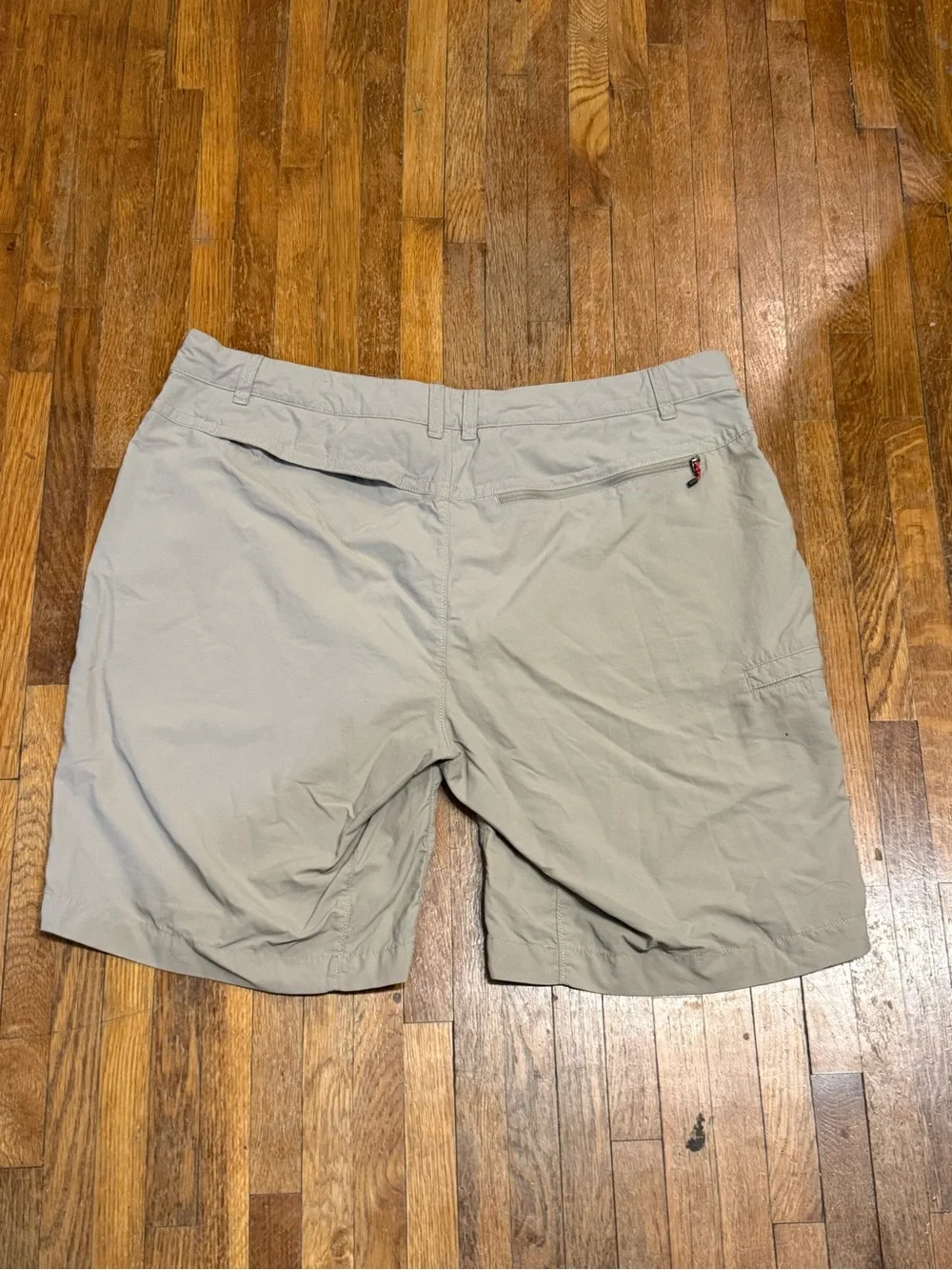The North Face Men’s Khaki Lightweight Hybrid Shorts